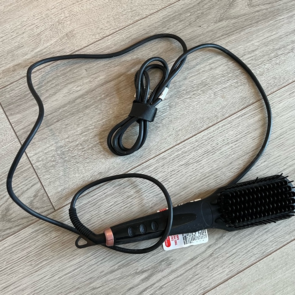 Amika polished perfection 1.0